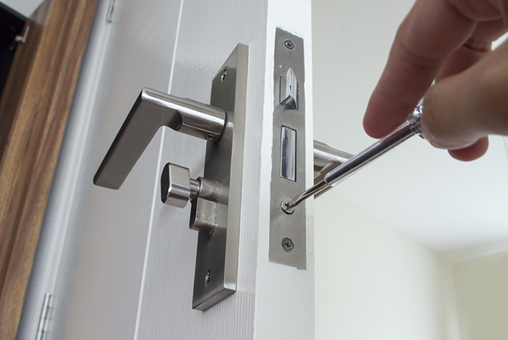 Our local locksmiths are able to repair and install door locks for properties in Bideford and the local area.